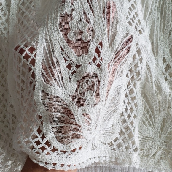 Embroidered Tank Top - Picture 3 of 3